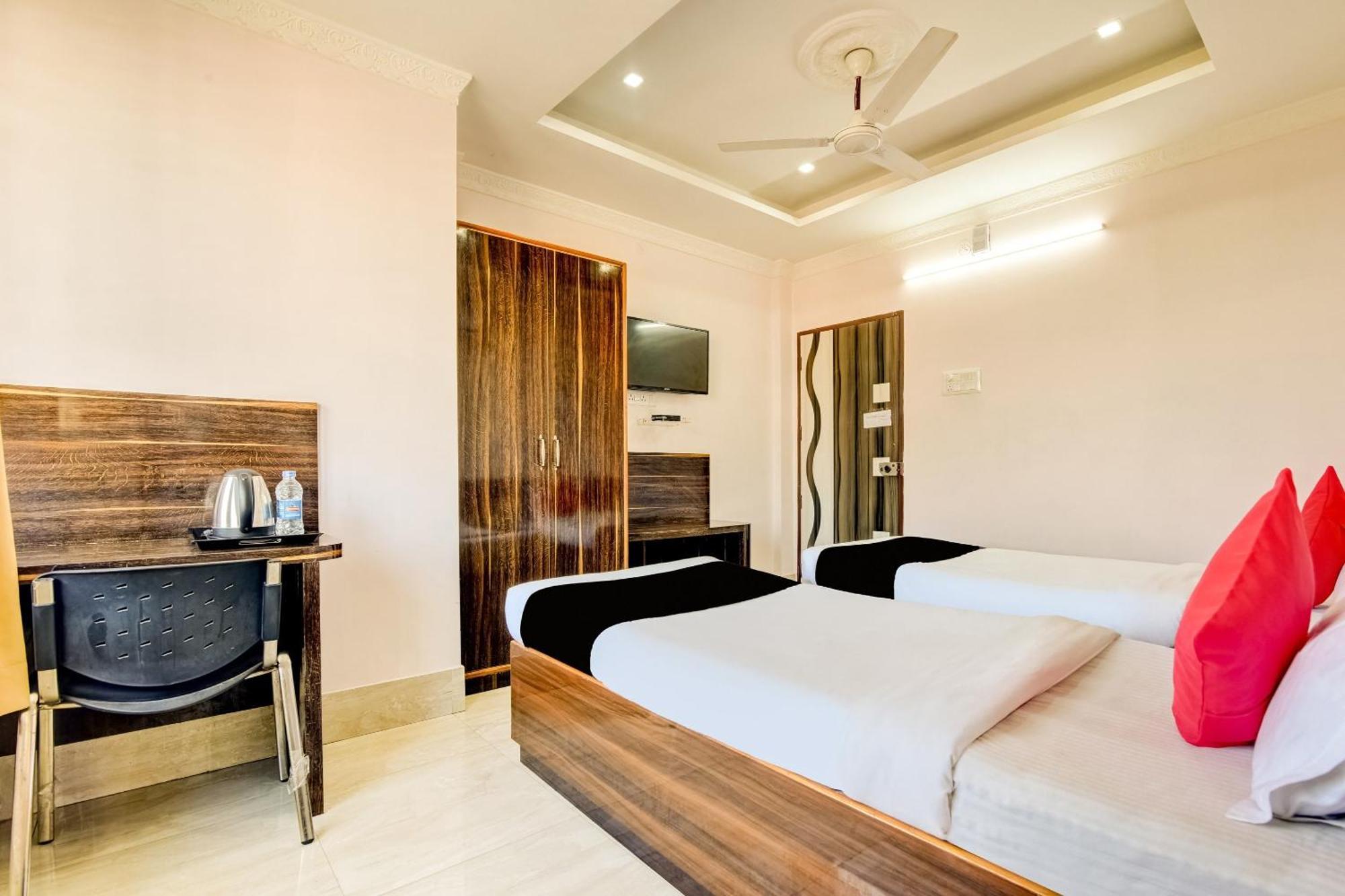 Capital O Good Luck Residency Hotel Dispur Exterior foto